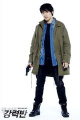 ǿ�������