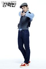 ǿ�������